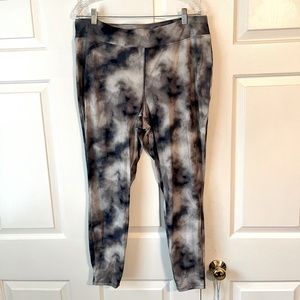 New Directions studio yummy Tye dye leggings